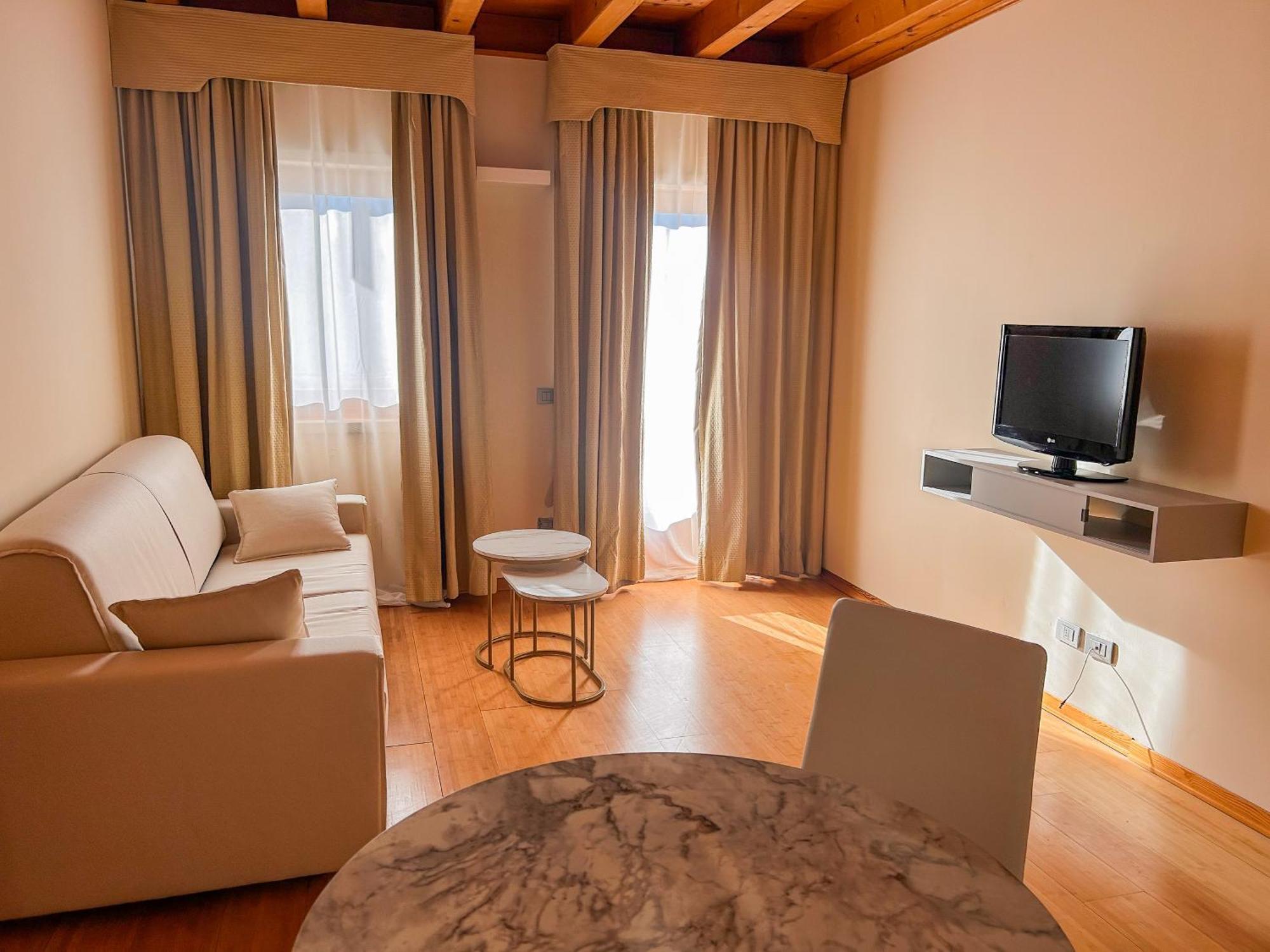 Hotel Della Torre 1850 Ponte San Marco Eksteriør billede
